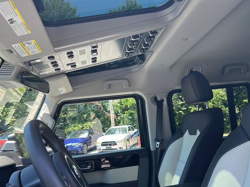 New 2025 INEOS Grenadier AWD/4WD image 12