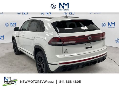 New 2026 Volkswagen Atlas Cross Sport SEL R-Line image 2