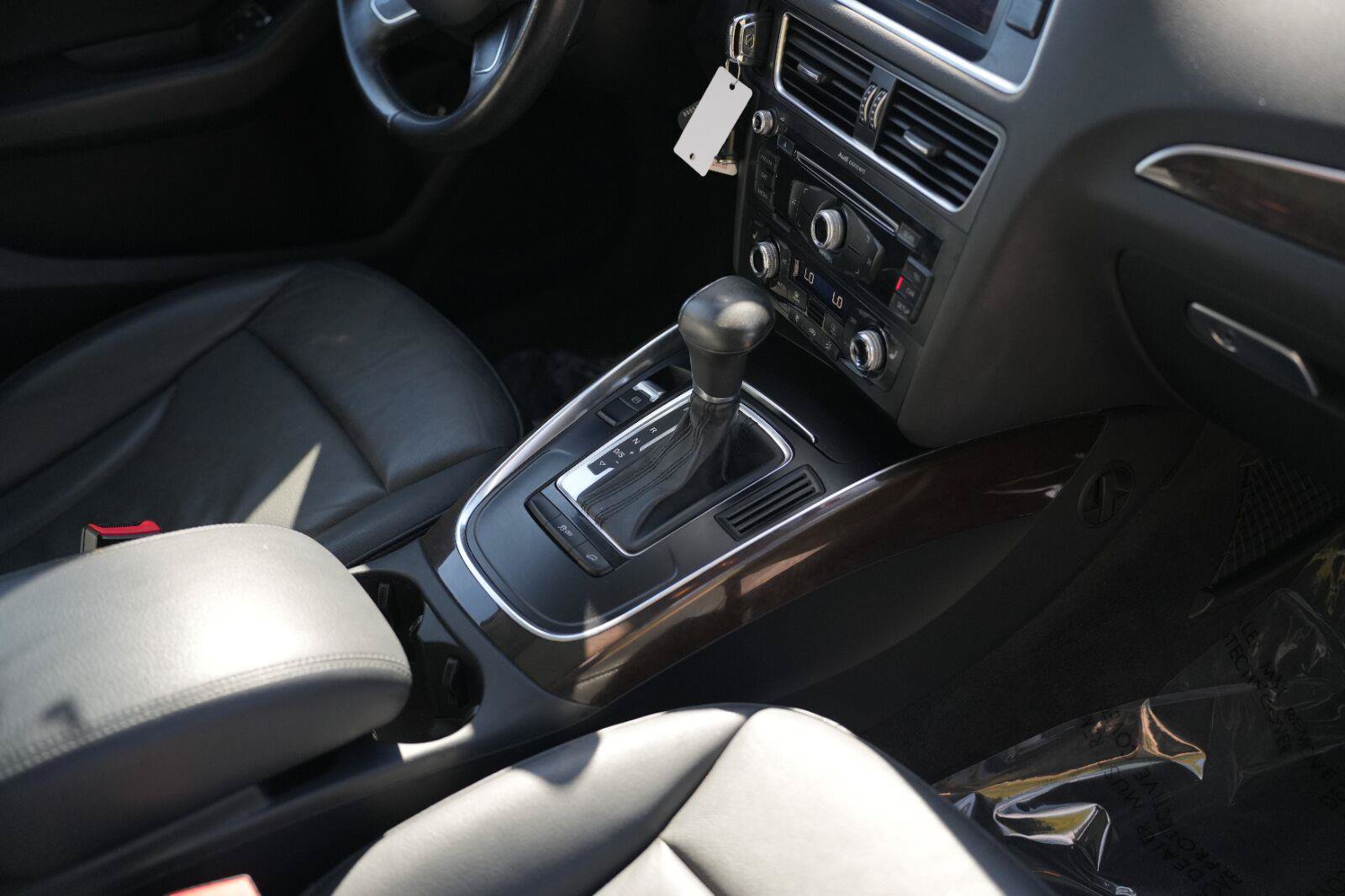 Used 2013 Audi Q5 2.0T Premium Plus AWD/4WD image 25
