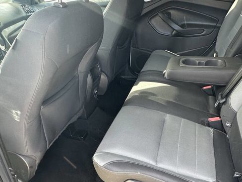 Used 2015 Ford Escape SE image 8