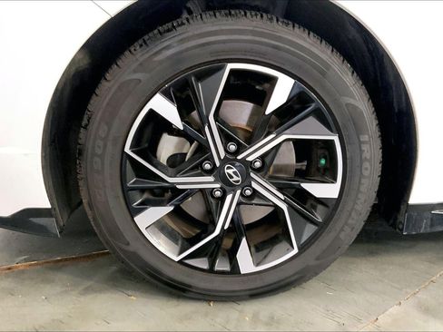 Used 2024 Hyundai Sonata SEL FWD image 9