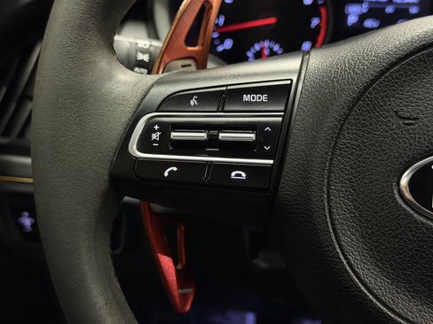 Used 2019 Kia Stinger GTS RWD image 16