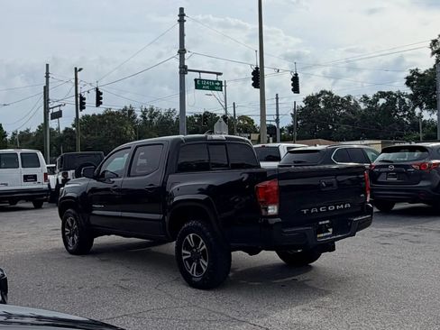 Used 2016 Toyota Tacoma TRD Sport w/ Towing Package RWD image 8