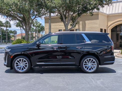 Used 2023 Cadillac Escalade Premium Luxury Platinum w/ LPO, Radiant Package AWD/4WD image 3