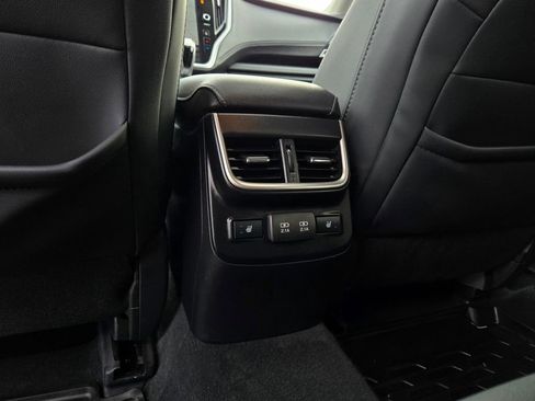 Used 2022 Subaru Outback Limited image 30