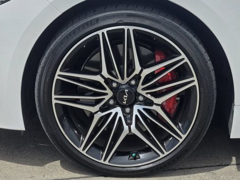 Used 2023 Kia Stinger GT2 AWD/4WD image 19