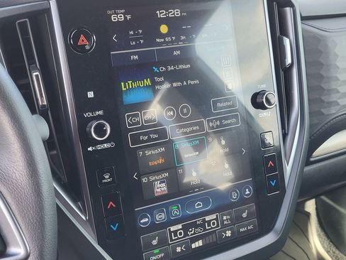 Certified 2025 Subaru Forester Limited w/ Popular Package #2 AWD/4WD image 16
