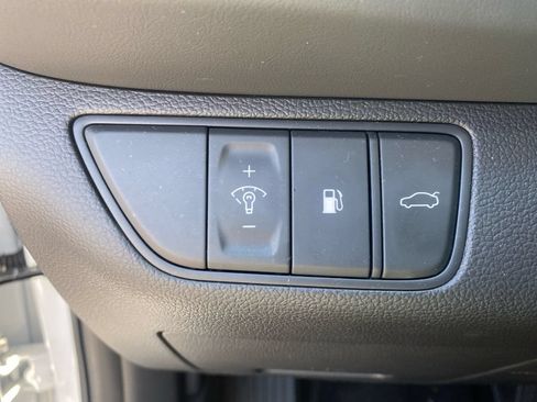 Used 2026 Genesis G70 2.5T RWD image 14