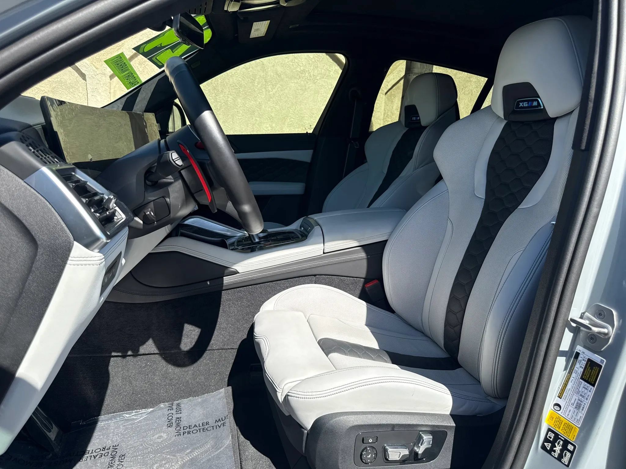 Used 2024 BMW X6 M Competition AWD/4WD image 32
