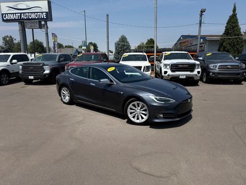 Used 2018 Tesla Model S 75D AWD/4WD image 2