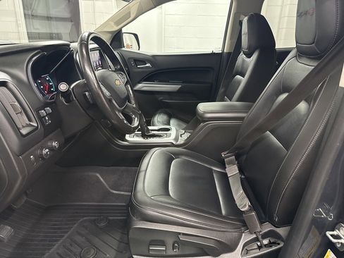 Used 2020 Chevrolet Colorado ZR2 w/ ZR2 Dusk Special Edition image 19