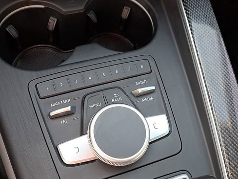 Used 2018 Audi S4 Premium Plus w/ Navigation Package image 25