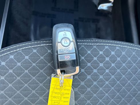 Used 2025 Ford Escape Active image 30
