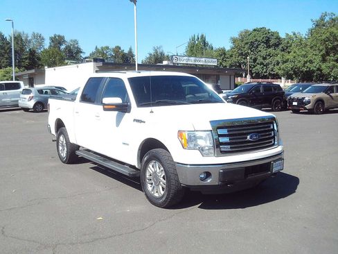 Used 2014 Ford F150 Lariat w/ Equipment Group 501A Mid AWD/4WD image 7