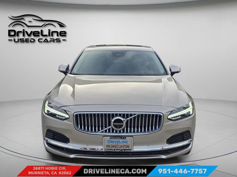 Used 2024 Volvo S90 T8 Ultimate image 2