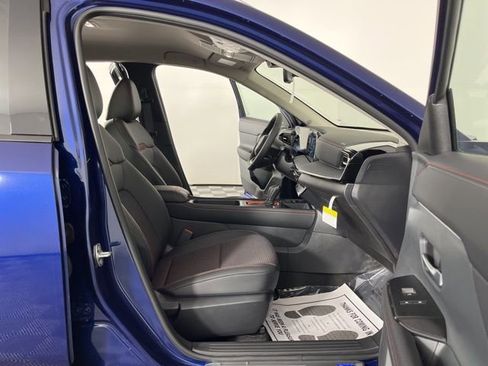 New 2026 Nissan Kicks SR w/ Illumination Package image 37