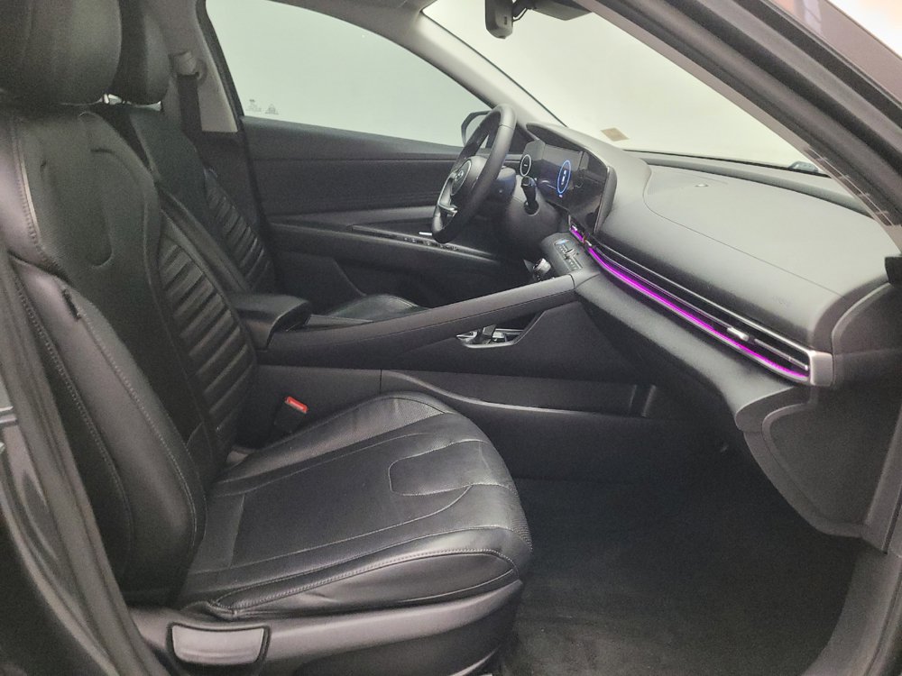 Used 2021 Hyundai Elantra Limited w/ Cargo Package FWD image 21