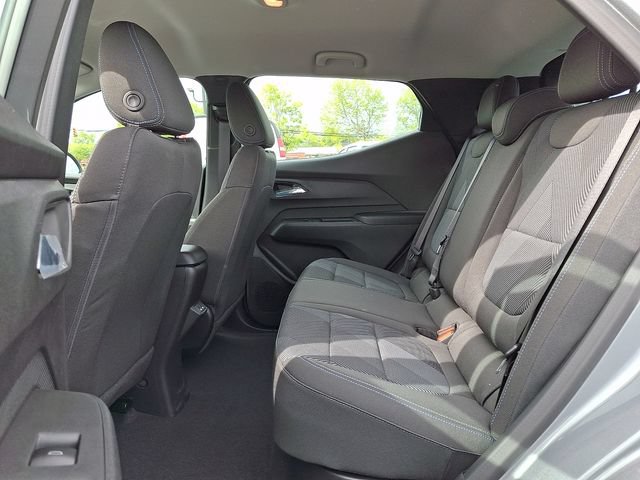 New 2027 Chevrolet Bolt LT w/ Comfort Package FWD image 5