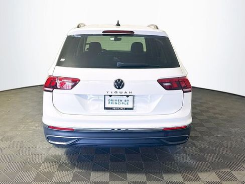 Used 2023 Volkswagen Tiguan S image 7