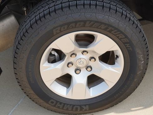 Used 2023 RAM 1500 Lone Star AWD/4WD image 11