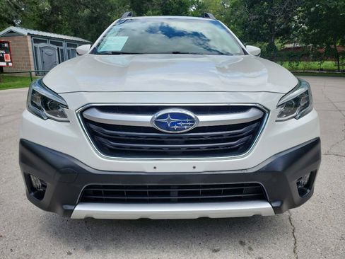 Used 2020 Subaru Outback Limited XT w/ Popular Package #2 AWD/4WD image 2