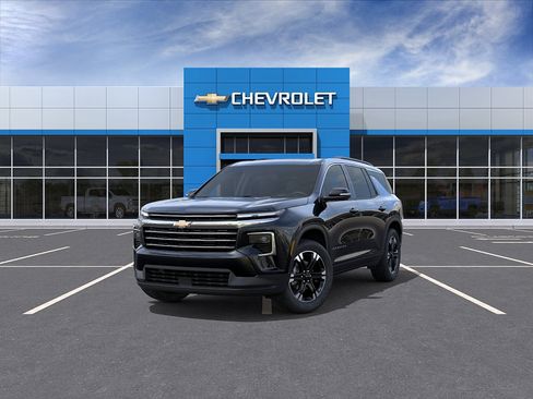New 2027 Chevrolet Traverse LT w/ Sun and Wheel Package AWD/4WD image 8