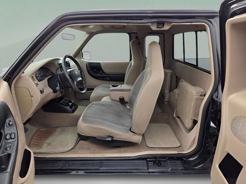 Used 2002 Ford Ranger XLT image 8