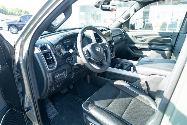 Used 2026 RAM 1500 Laramie AWD/4WD image 17