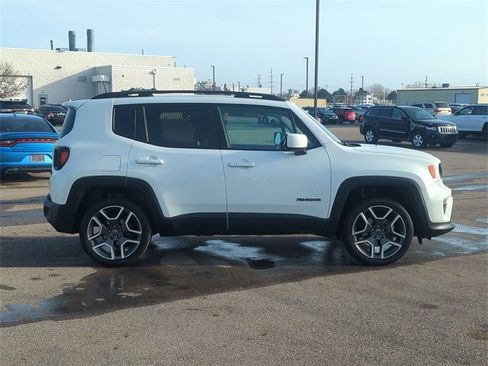 Used 2020 Jeep Renegade Latitude w/ Cold Weather Group image 2