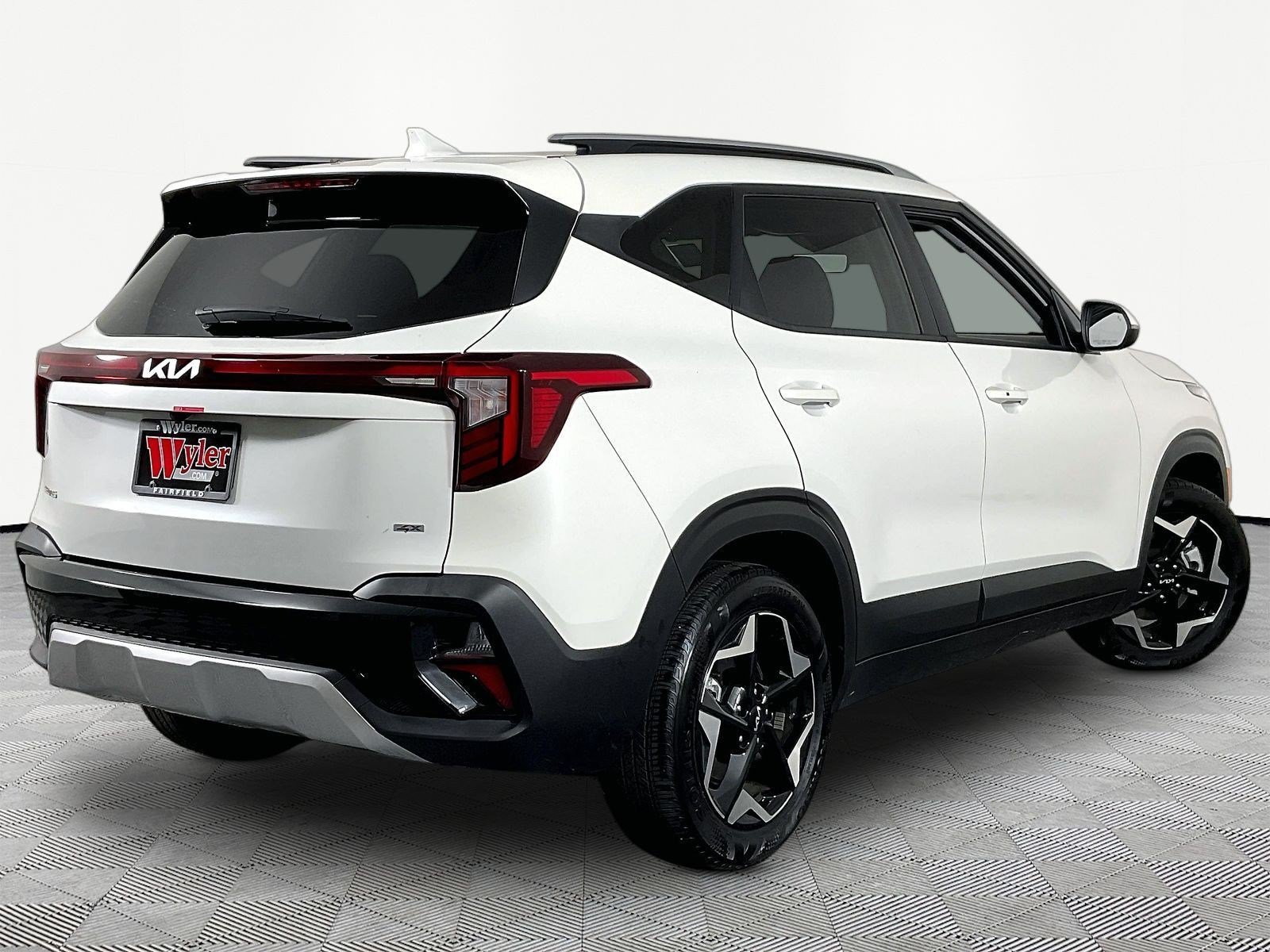 Certified 2026 Kia Seltos S AWD/4WD image 6