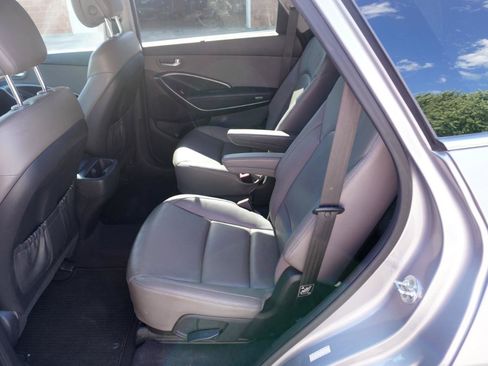 Used 2017 Hyundai Santa Fe Limited AWD/4WD image 22