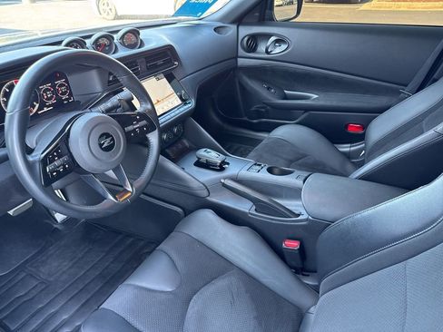 Certified 2024 Nissan Z Performance w/ Floor Mat Package image 10