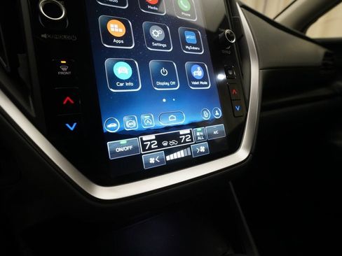 Used 2024 Subaru Crosstrek 2.0i Premium w/ Crosstrek Mirror Package image 20