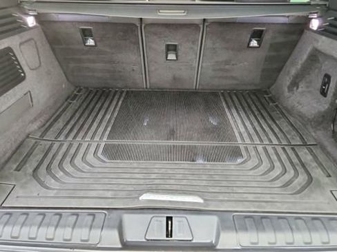 Used 2024 Land Rover Range Rover Sport SE image 15