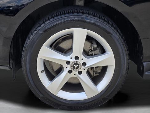 Used 2018 Mercedes-Benz GLE 350 image 32