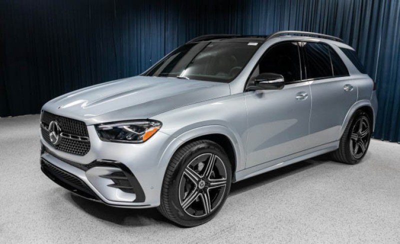 Certified 2026 Mercedes-Benz GLE 450 4MATIC image 1