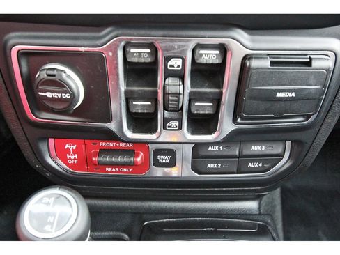Used 2019 Jeep Wrangler Unlimited Rubicon AWD/4WD image 29