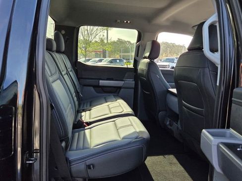 Used 2024 Ford F150 XLT AWD/4WD image 17