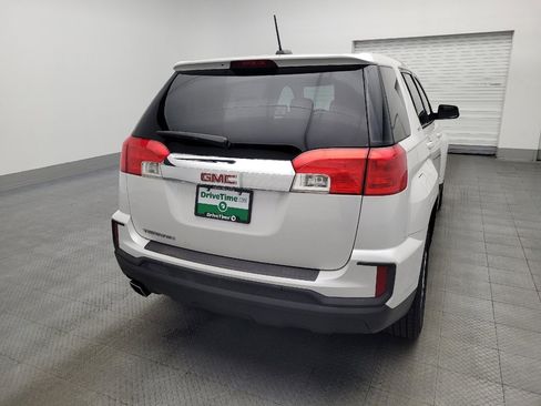 Used 2017 GMC Terrain SLE image 7