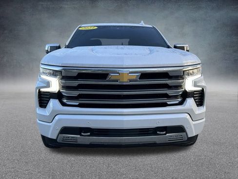Used 2023 Chevrolet Silverado 1500 High Country image 2