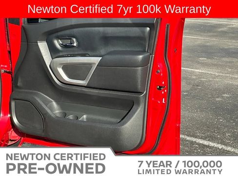 Used 2024 Nissan Titan SV w/ SV Convenience Package RWD image 41