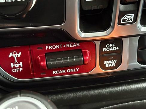 Used 2025 Jeep Gladiator Rubicon image 22