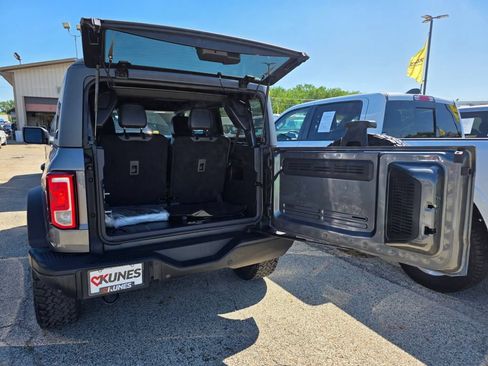 Used 2022 Ford Bronco Black Diamond AWD/4WD image 29