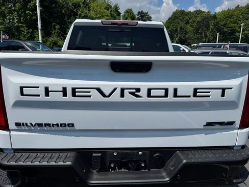 Used 2023 Chevrolet Silverado 1500 ZR2 w/ LPO, Dark Essentials Package AWD/4WD image 38