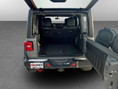 Used 2021 Jeep Wrangler Unlimited Rubicon image 32
