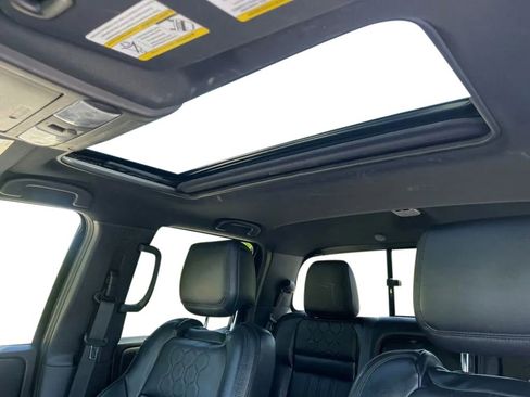 Used 2022 Nissan Frontier PRO-4X w/ Pro-4X Premium Package AWD/4WD image 20