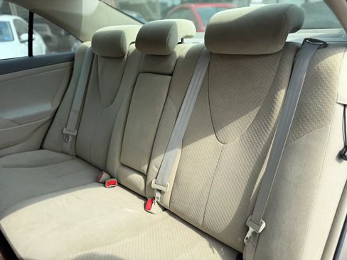 Used 2009 Toyota Camry XLE FWD image 9