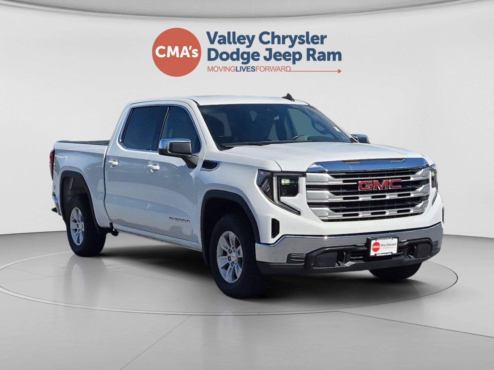Used 2024 GMC Sierra 1500 SLE AWD/4WD image 7