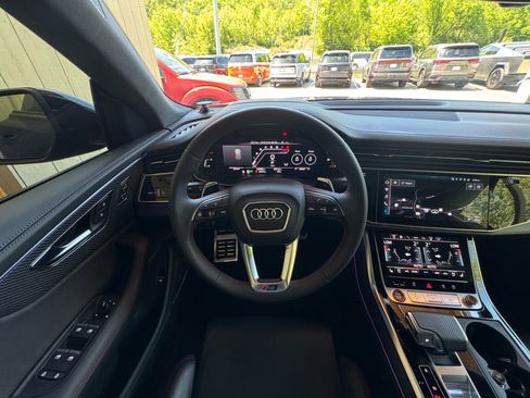 Used 2023 Audi RS Q8 AWD/4WD image 47