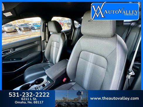 Used 2025 Honda Civic Sport image 13